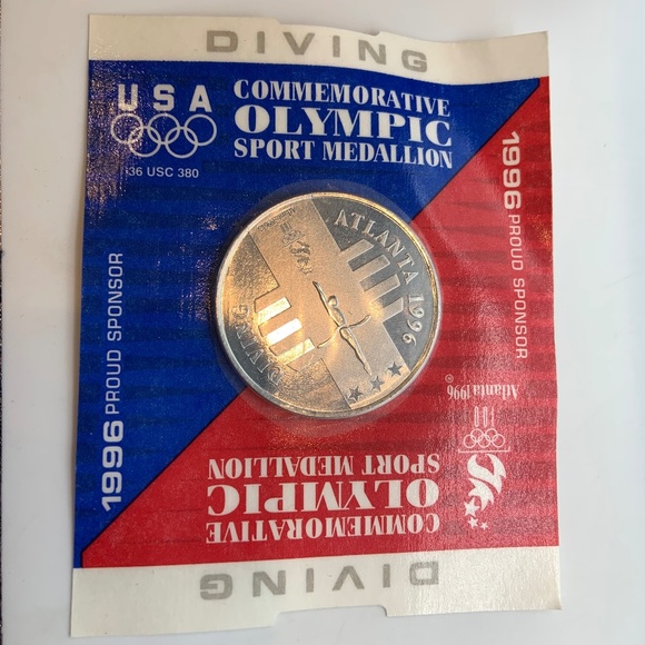 VTG 1996 Olympic Games Atlanta Commemorative Olympic Sport Medallion SEALED! - Picture 1 of 10